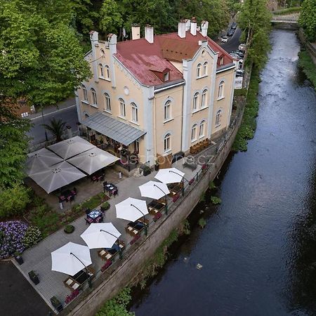Villa Basileia Riverside Karlovy Vary Bagian luar foto