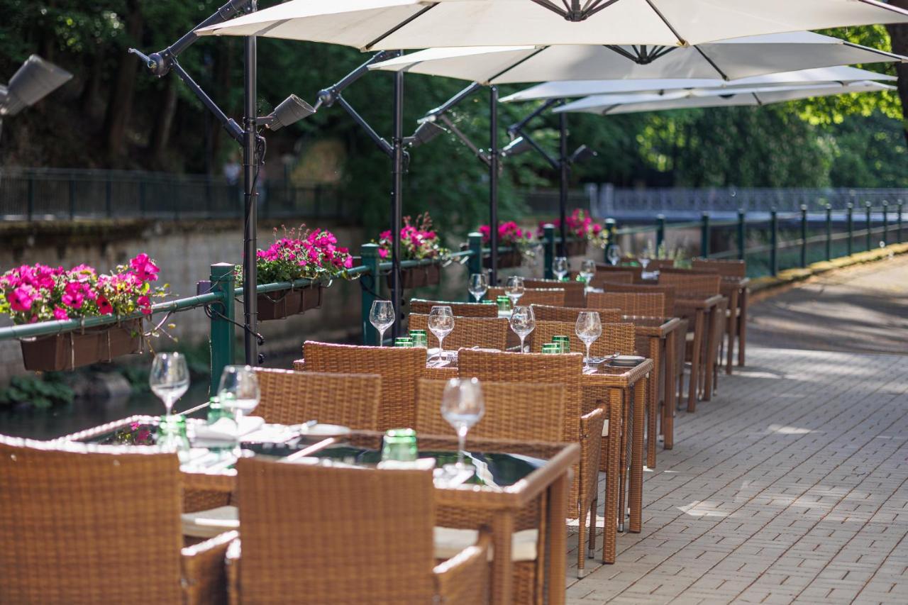 Villa Basileia Riverside Karlovy Vary Bagian luar foto