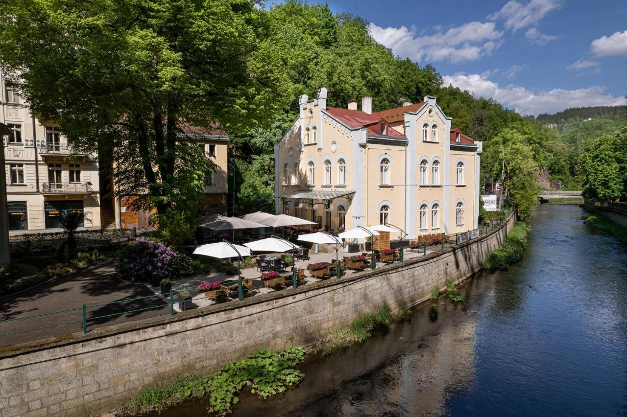 Villa Basileia Riverside Karlovy Vary Bagian luar foto